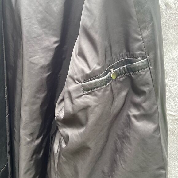 Vintage Women’s Leather by Wilson trench coat single snap closure size Medium - Picture 5 of 9